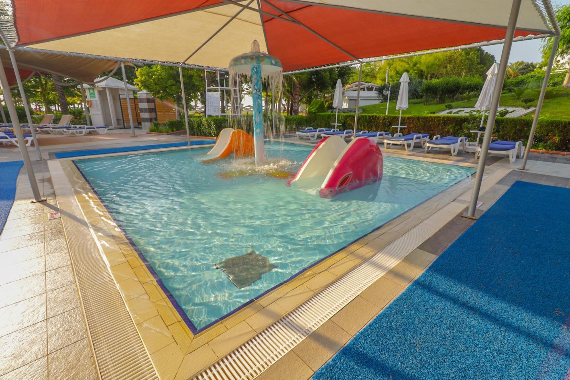 Queen'S Park Le Jardin Kemer Exterior foto